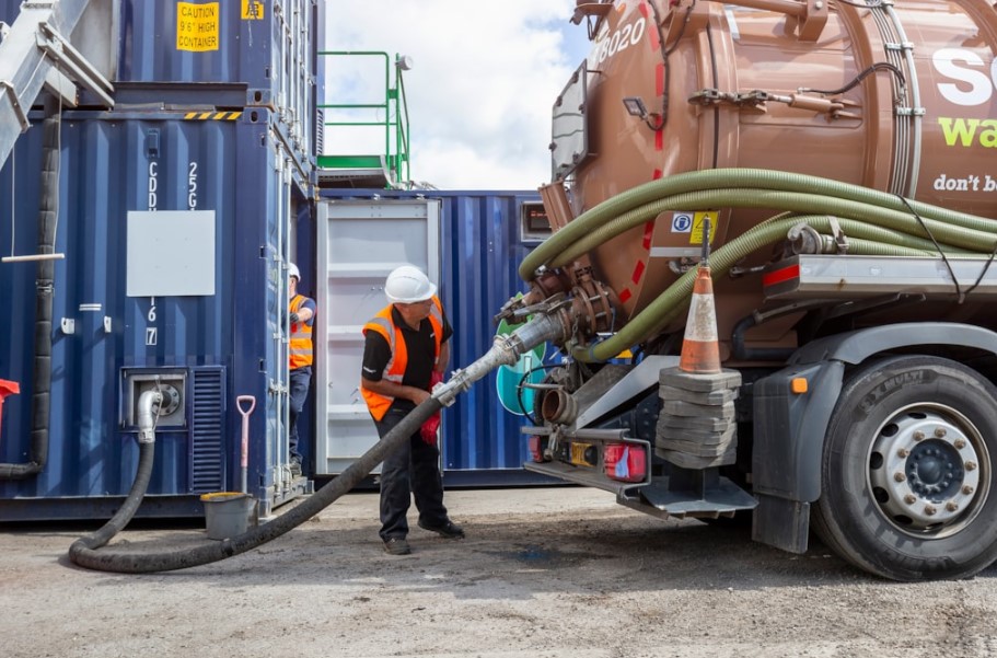 Tankering fatbergs